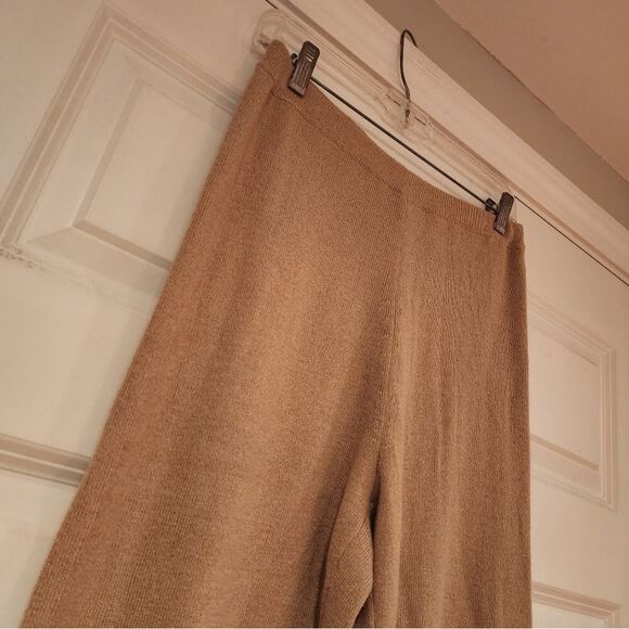 Chico's stretchy tan heavyweight sweater pants - Picture 2 of 4